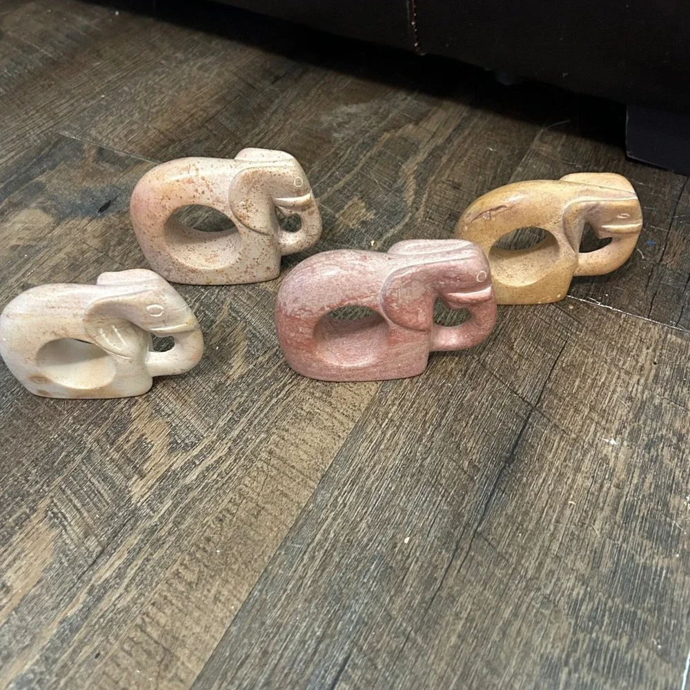 Unbranded hand carved